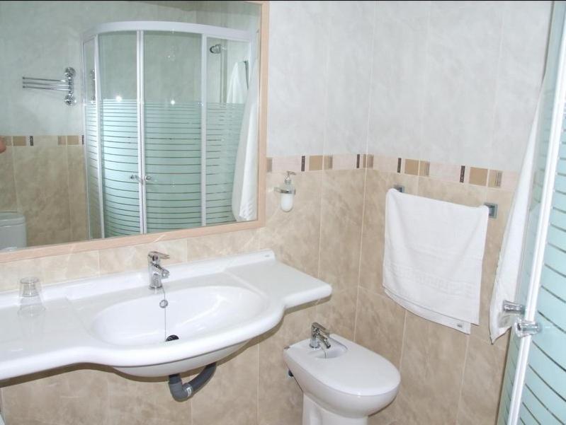 Hostal Parador De Los Galanes Manzanares Chambre photo