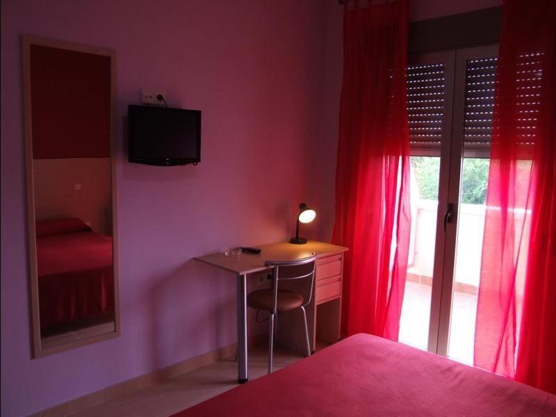 Hostal Parador De Los Galanes Manzanares Extérieur photo